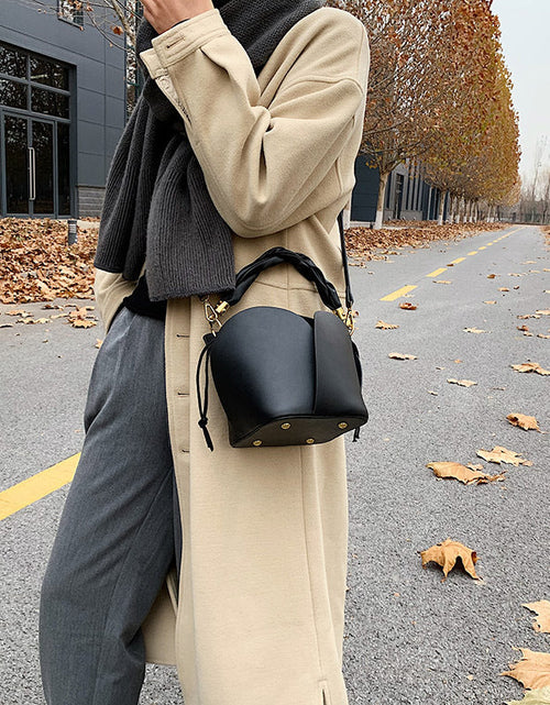 Load image into Gallery viewer, Retro Bucket Shoulder Bag
