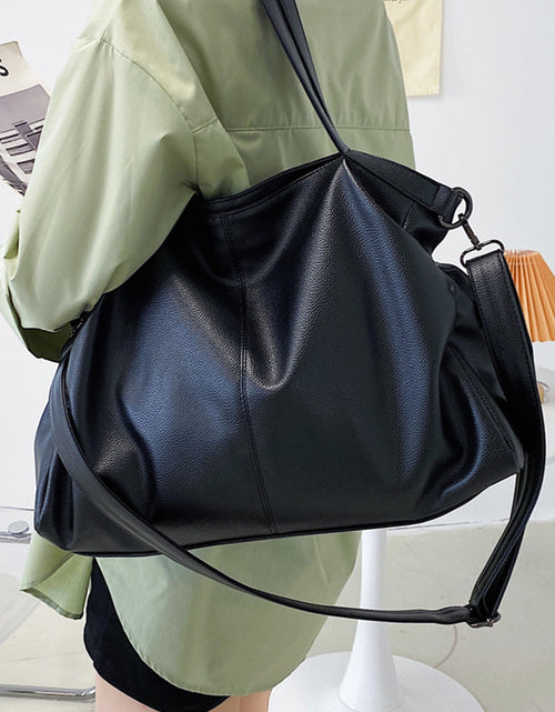 Load image into Gallery viewer, Soft Leather Shoulder Bag
